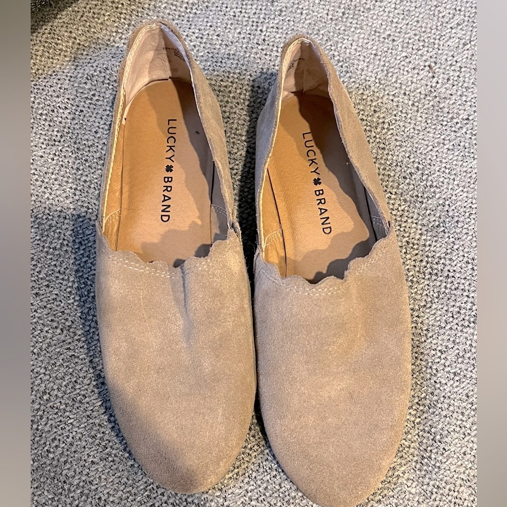 Lucky Brand Womens Cloeey Suede Loafer Flats Shoes Sz 6.5M/37